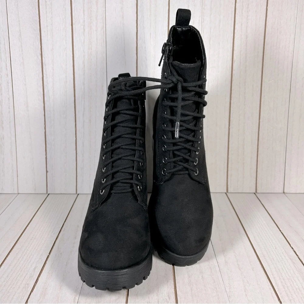 WOMEN'S BOOTS (FUZZY-S) - Picture 3 of 5